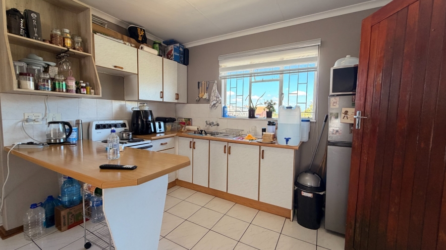 2 Bedroom Property for Sale in Kannoniers Park North West